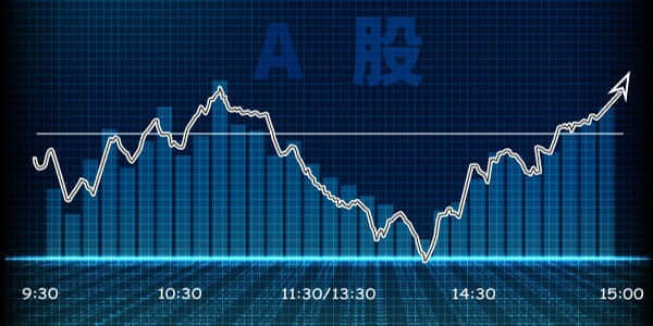 福建长乐海域渔船触礁 7名船员落水全部获救